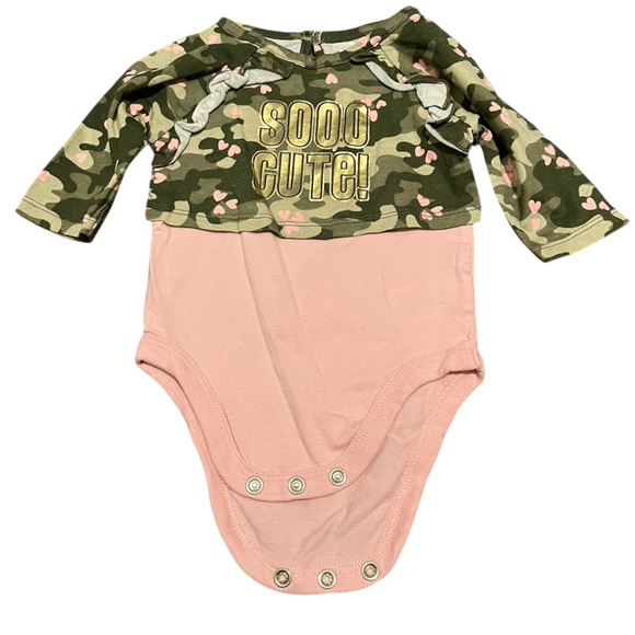 Garanimals Other - Garanimals Green and Pink Camouflage Baby Onesie